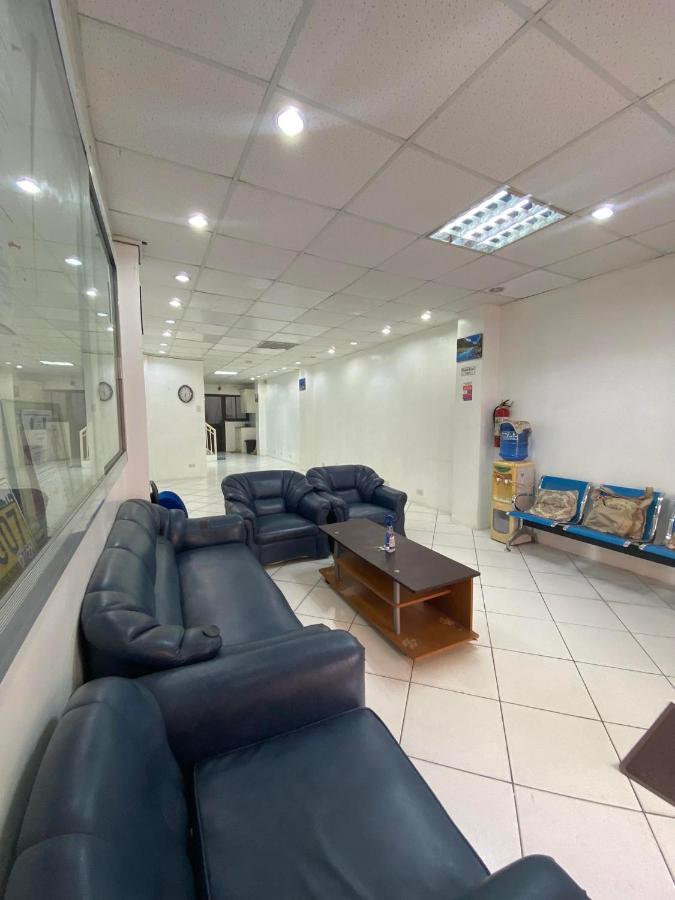 Romy'S Place - Entire 3Rd Floor Apartment فيغان المظهر الخارجي الصورة
