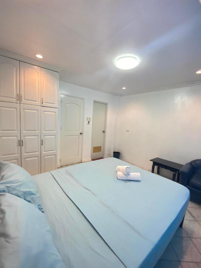 Romy'S Place - Entire 3Rd Floor Apartment فيغان المظهر الخارجي الصورة